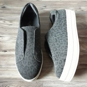 J/Slides Gray Animal Print Slip-On Platform Sneakers 9.5